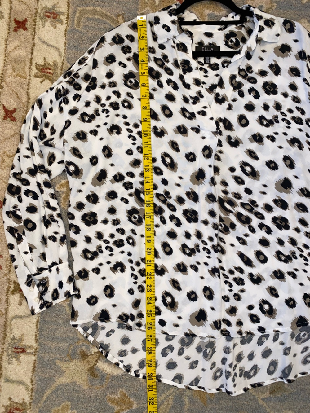 Ella White Leopard Print Long Sleeve Pullover Blouse - Picture 9 of 9